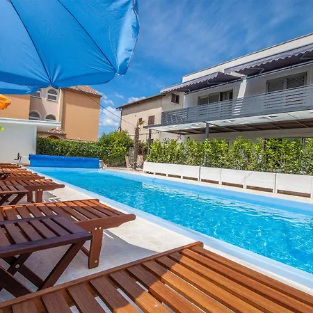 Gardelin Superior Apartment *